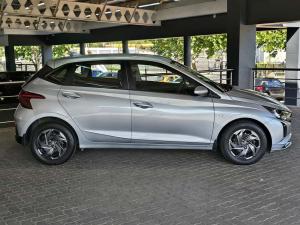 Hyundai i20 1.2 Motion - Image 8