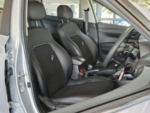 Hyundai i20 1.2 Motion - Image 9