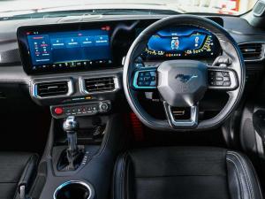 Ford Mustang 5.0 GT fastback - Image 11