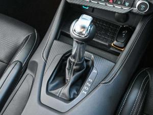 Ford Mustang 5.0 GT fastback - Image 14