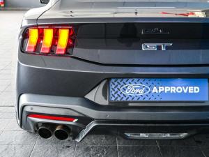 Ford Mustang 5.0 GT fastback - Image 8
