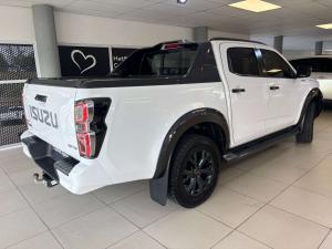Isuzu D-Max 3.0TD double cab V-Cross - Image 7