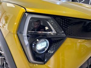 Mahindra XUV 3XO 1.2T AX7L - Image 5