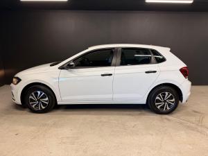 Volkswagen Polo hatch 1.0TSI Trendline - Image 3