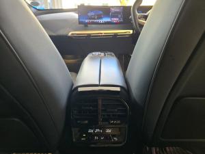 BMW iX xDrive50 - Image 14