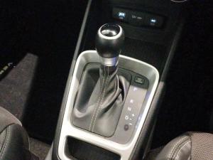 Hyundai Venue 1.0T Fluid auto - Image 9