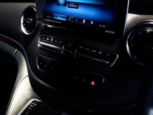 Mercedes-Benz V-Class V300d Exclusive - Image 15
