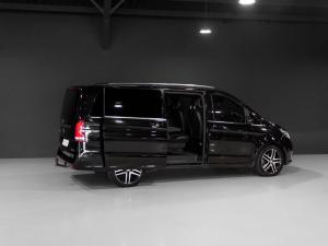 Mercedes-Benz V-Class V250d - Image 12