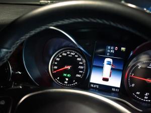 Mercedes-Benz V-Class V250d - Image 24