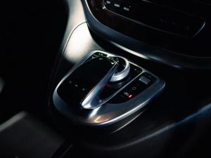 Mercedes-Benz V-Class V250d - Image 25