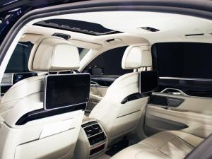 BMW 7 Series 750i Individual - Image 10