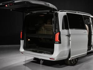 Mercedes-Benz V-Class V300d Exclusive - Image 27