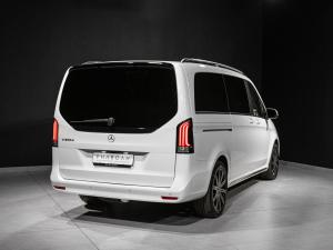 Mercedes-Benz V-Class V300d Exclusive - Image 30