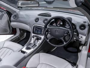 Mercedes-Benz SL 55 AMG - Image 13