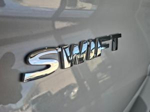 Suzuki Swift 1.2 GL+ auto - Image 14