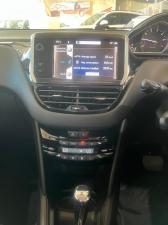 Peugeot 208 5-door 1.6 Allure auto - Image 11