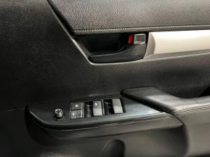 Toyota Hilux 2.4GD-6 double cab 4x4 Raider X auto - Image 15