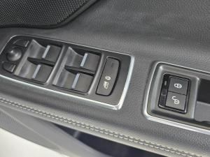 Jaguar XF 20d R-Sport - Image 15