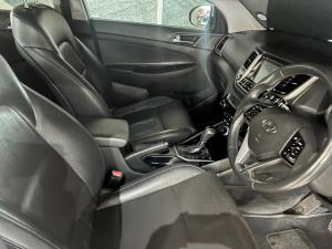 Hyundai Tucson 2.0 Premium auto - Image 6