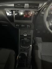 Toyota Corolla Quest 1.8 Plus manual - Image 5