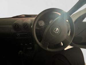 Nissan NP200 1.6i safety pack (aircon) - Image 13