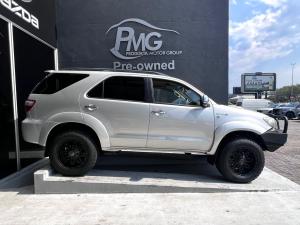 Toyota Fortuner 3.0D-4D 4x4 - Image 3