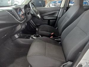 Toyota Vitz 1.0 XR manual - Image 17