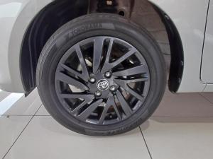 Toyota Vitz 1.0 XR manual - Image 9