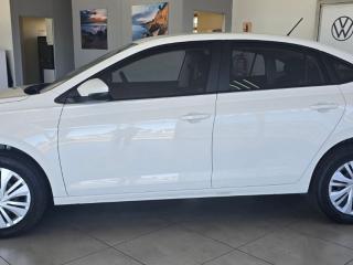 Volkswagen Polo sedan 1.6 manual