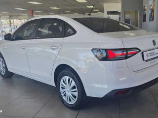 Volkswagen Polo sedan 1.6 manual