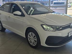 Volkswagen Polo sedan 1.6 manual - Image 6