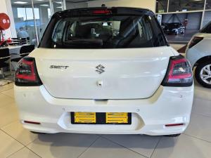 Suzuki Swift 1.2 GLX auto - Image 5