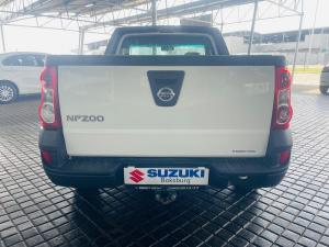 Nissan NP200 1.6i safety pack (aircon) - Image 6