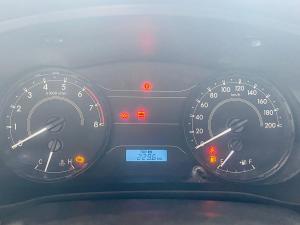 Toyota Hilux 2.0 single cab S (aircon) - Image 12