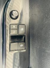 Toyota Hilux 2.0 single cab S (aircon) - Image 14