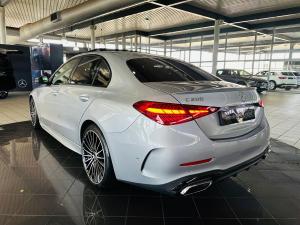 Mercedes-Benz C-Class C200 Avantgarde - Image 11