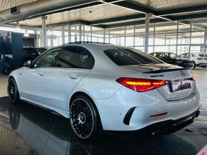 Mercedes-Benz C-Class C43 - Image 14