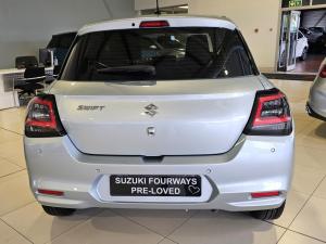 Suzuki Swift 1.2 GLX auto - Image 4