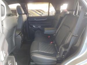 Ford Everest 3.0TD V6 4WD Platinum - Image 10