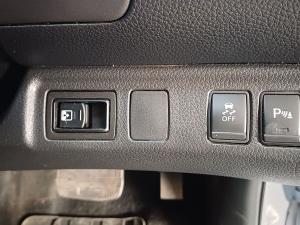 Nissan Navara 2.5DDTi double cab Pro-4X 4x4 - Image 17