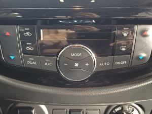 Nissan Navara 2.5DDTi double cab Pro-4X 4x4 - Image 21
