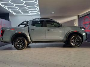 Nissan Navara 2.5DDTi double cab Pro-4X 4x4 - Image 3