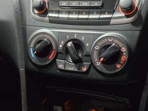 Suzuki Ciaz 1.5 GL manual - Image 13