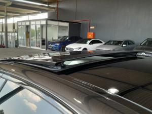 Mercedes-Benz C-Class C200 Avantgarde - Image 11