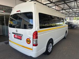 Toyota Hiace 2.5D-4D bus 14-seater GL - Image 2