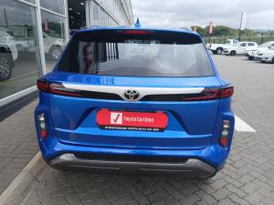 Toyota Urban Cruiser 1.5 XR manual - Image 5