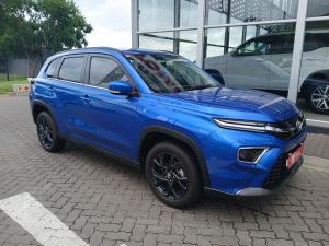 Toyota Urban Cruiser 1.5 XR manual - Image 1