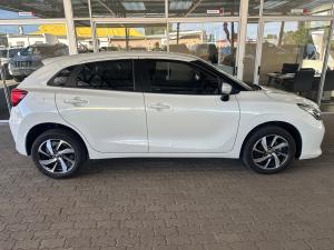 Toyota Starlet 1.5 XS auto - Image 3