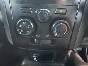 Isuzu D-Max Gen 6 250c single cab Fleetside - Image 12