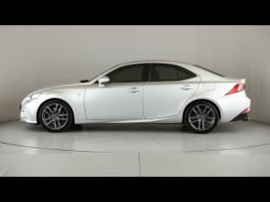Lexus IS 350 F Sport - Image 17